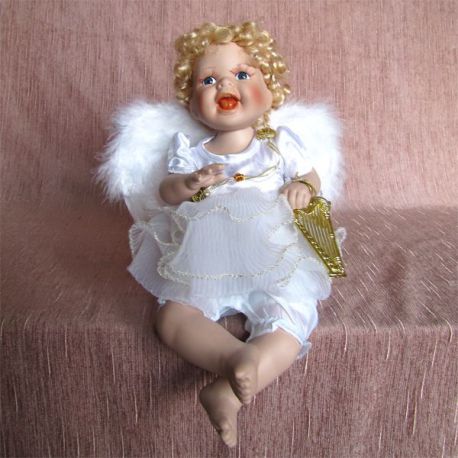 Porcelánový andílek Porcelánový andílek