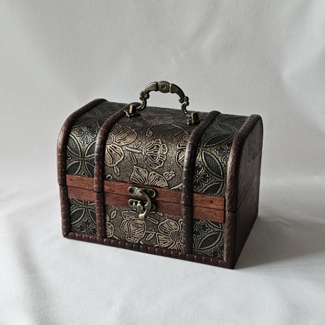 Dřevěná truhlička